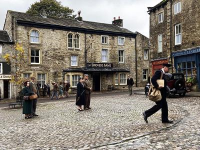 Meet A Tour Guide: All Creatures Great and Small tour 2026